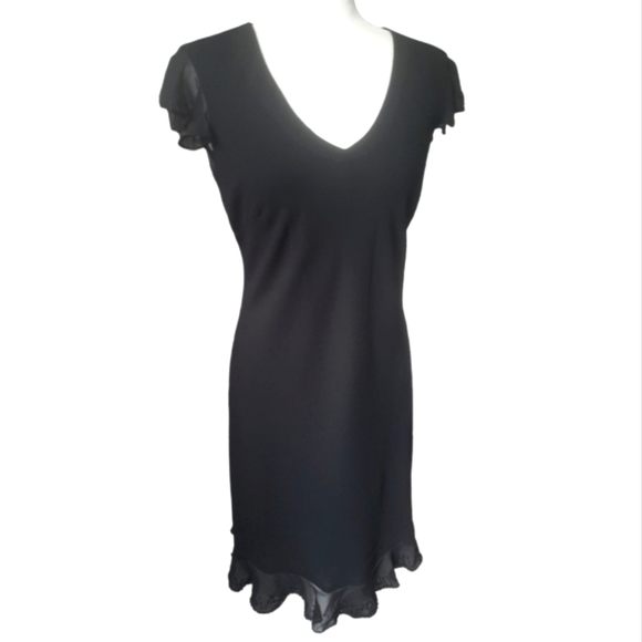 Jones Wear Dresses & Skirts - Jones Wear beaded flutter sleeve lined black dress size 6